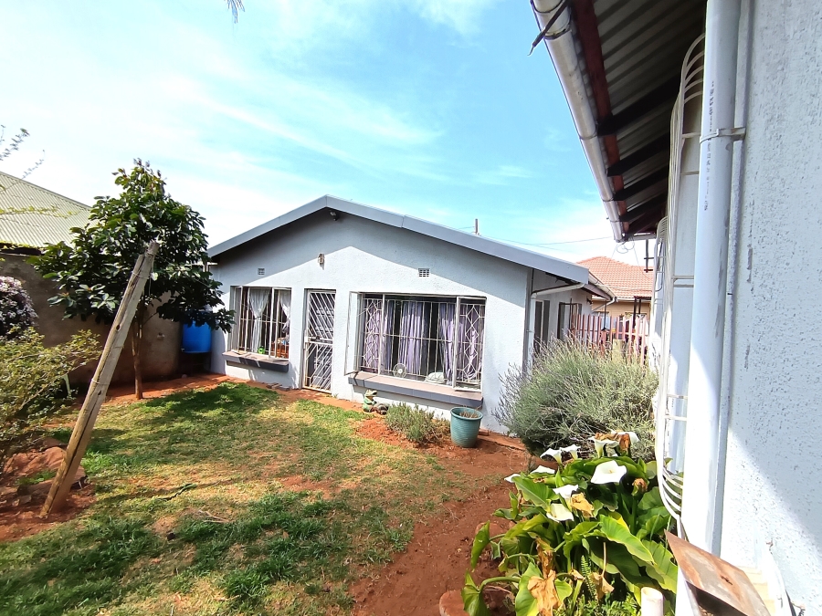 3 Bedroom Property for Sale in Brakpan Central Gauteng