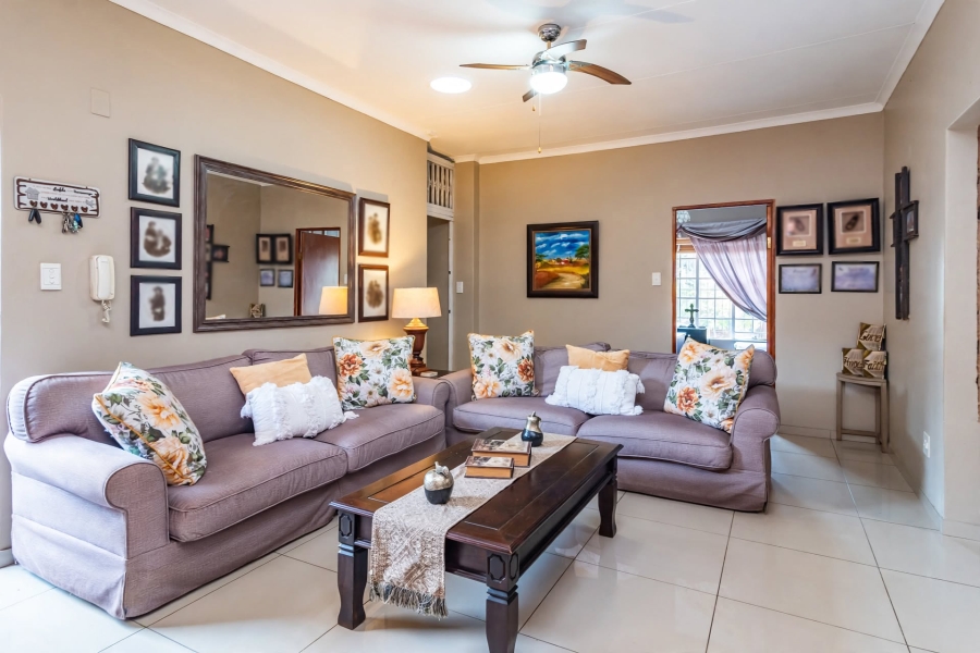 3 Bedroom Property for Sale in Noordheuwel Gauteng