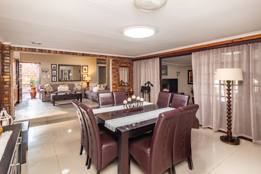 3 Bedroom Property for Sale in Noordheuwel Gauteng