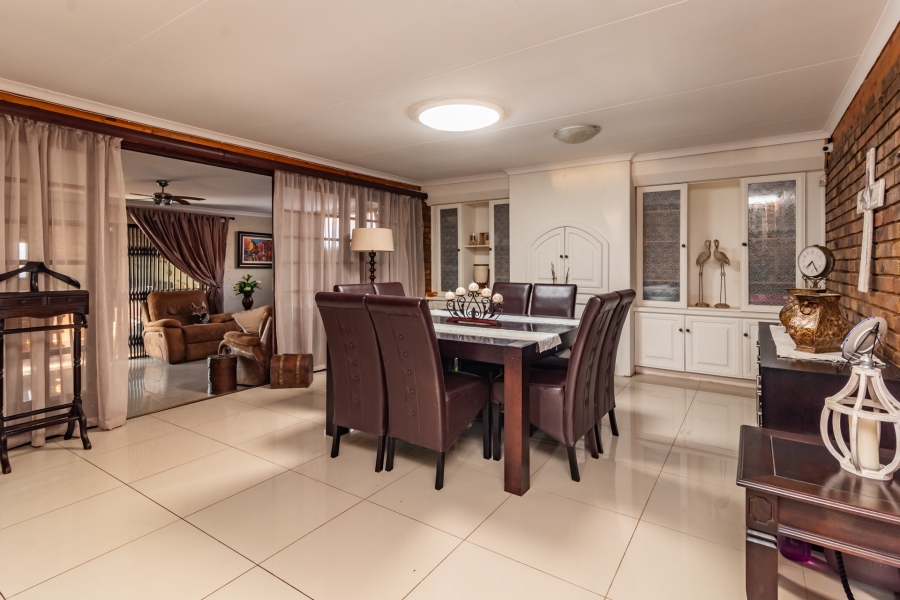 3 Bedroom Property for Sale in Noordheuwel Gauteng
