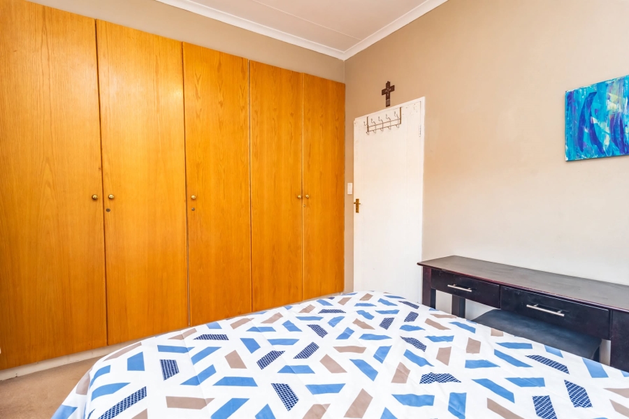 3 Bedroom Property for Sale in Noordheuwel Gauteng