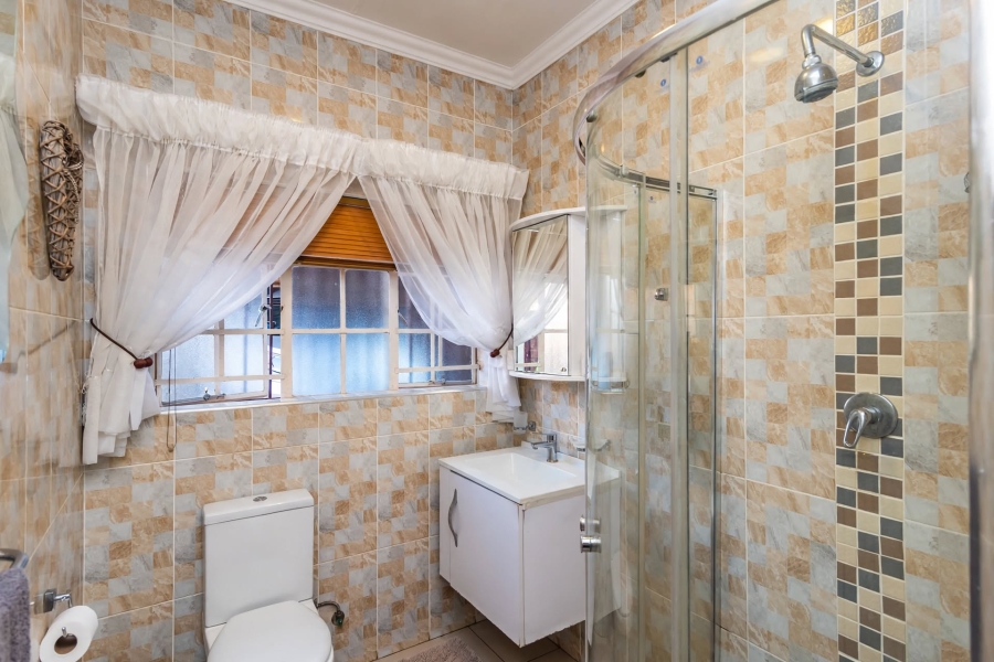 3 Bedroom Property for Sale in Noordheuwel Gauteng