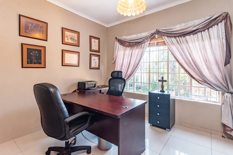 3 Bedroom Property for Sale in Noordheuwel Gauteng