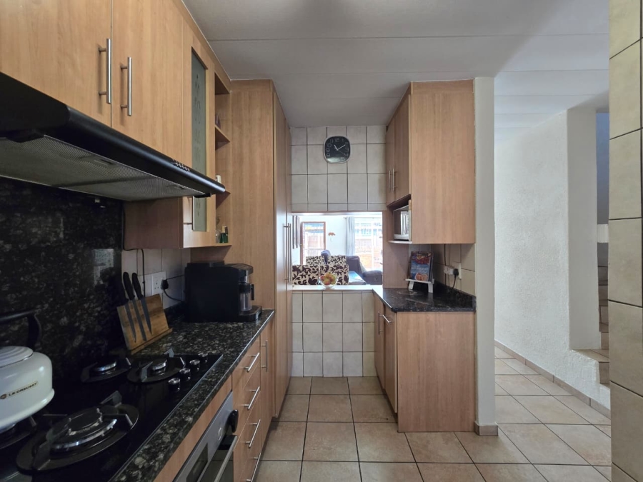 3 Bedroom Property for Sale in New Redruth Gauteng