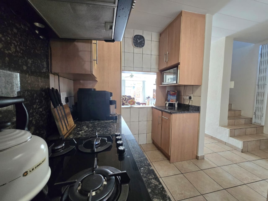 3 Bedroom Property for Sale in New Redruth Gauteng