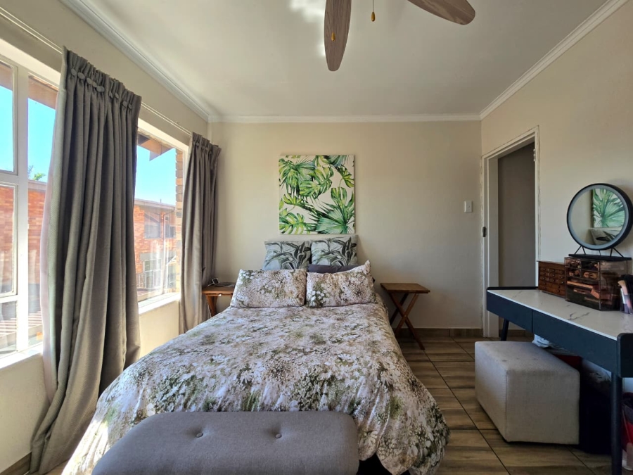 3 Bedroom Property for Sale in New Redruth Gauteng