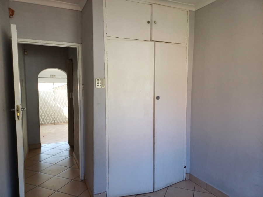2 Bedroom Property for Sale in Winchester Hills Gauteng