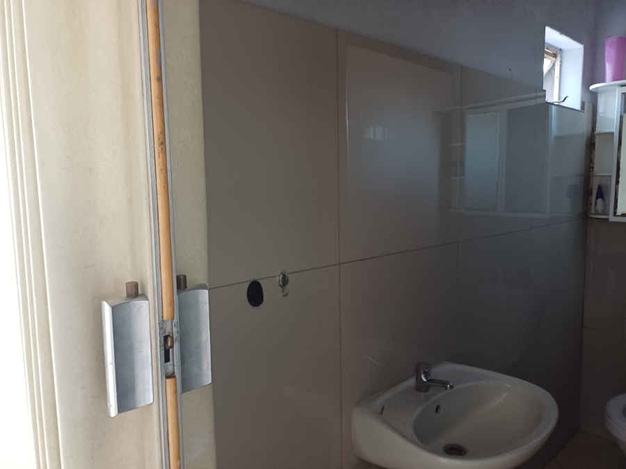 2 Bedroom Property for Sale in Winchester Hills Gauteng