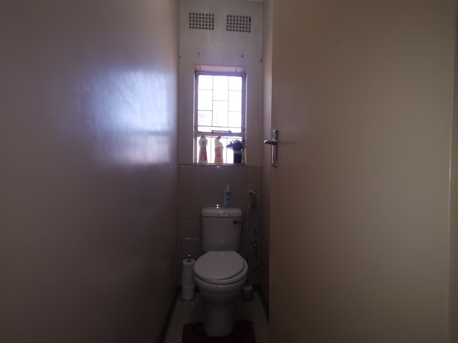4 Bedroom Property for Sale in Vanderbijlpark CE 3 Gauteng