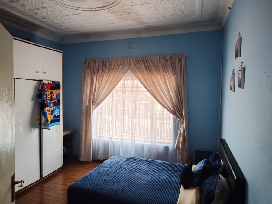 5 Bedroom Property for Sale in Rosettenville Gauteng