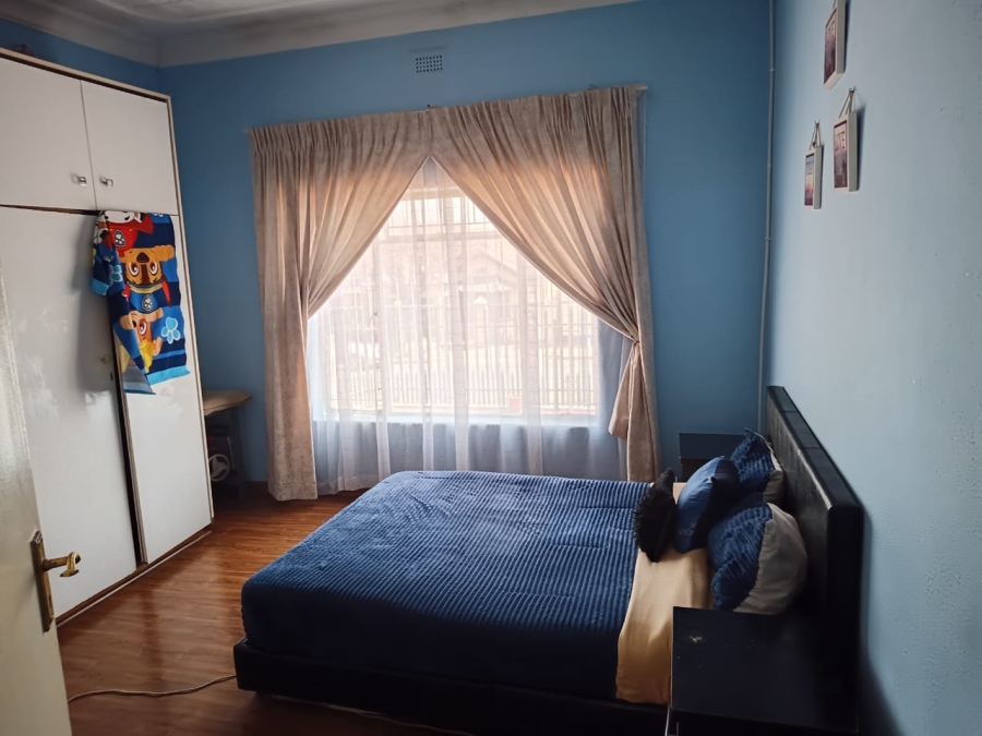 5 Bedroom Property for Sale in Rosettenville Gauteng