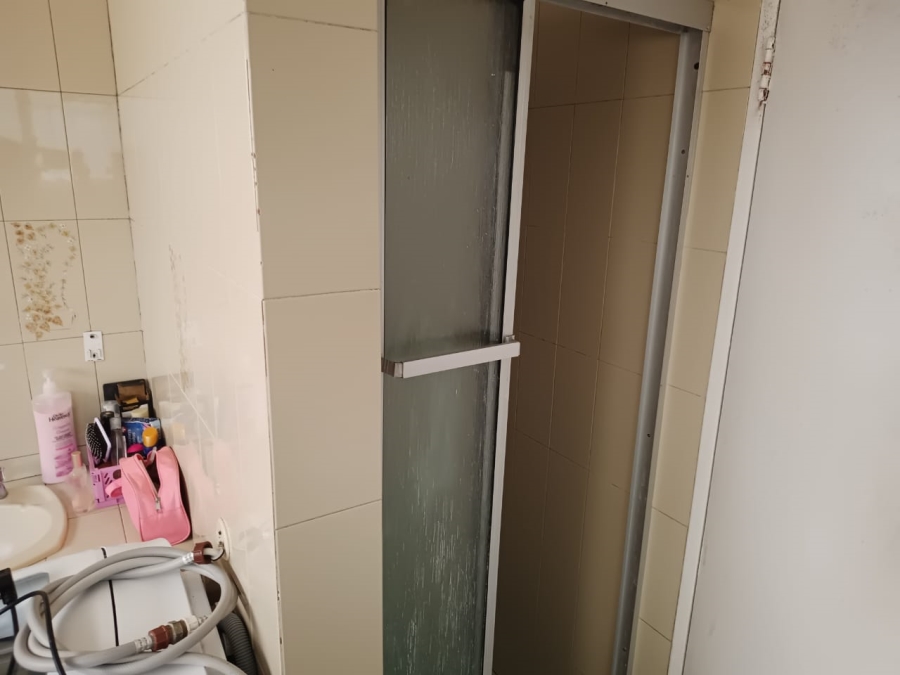 5 Bedroom Property for Sale in Rosettenville Gauteng
