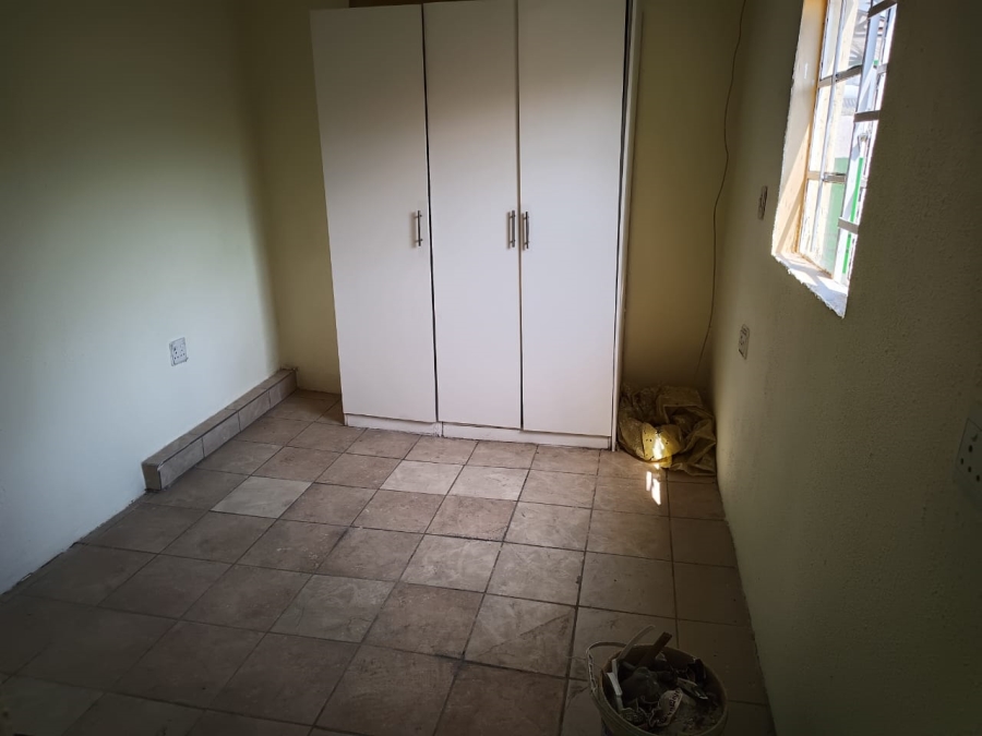 5 Bedroom Property for Sale in Rosettenville Gauteng