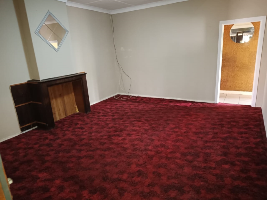 2 Bedroom Property for Sale in South Hills Gauteng