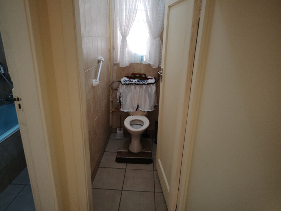 2 Bedroom Property for Sale in South Hills Gauteng