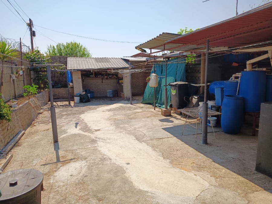 2 Bedroom Property for Sale in South Hills Gauteng