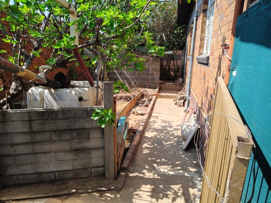 2 Bedroom Property for Sale in South Hills Gauteng