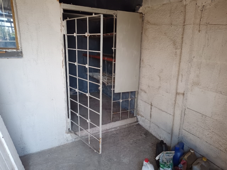 2 Bedroom Property for Sale in South Hills Gauteng