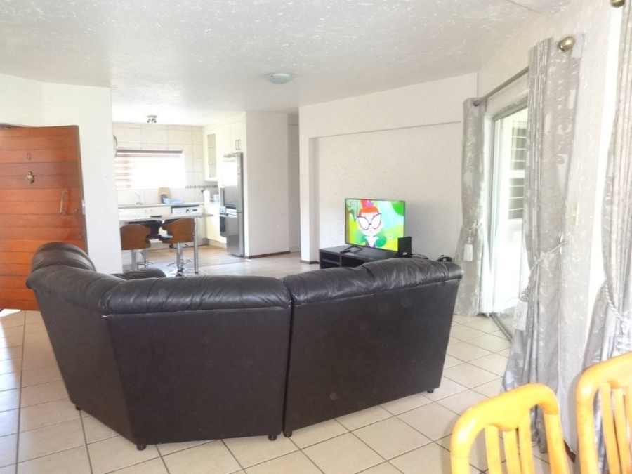 To Let 3 Bedroom Property for Rent in Bedfordview Gauteng