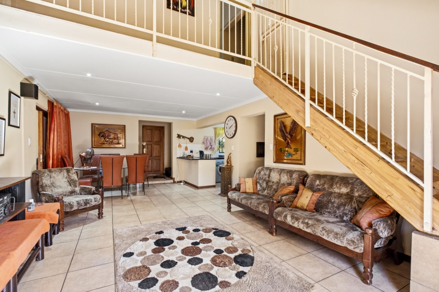 4 Bedroom Property for Sale in Barbeque Downs Gauteng