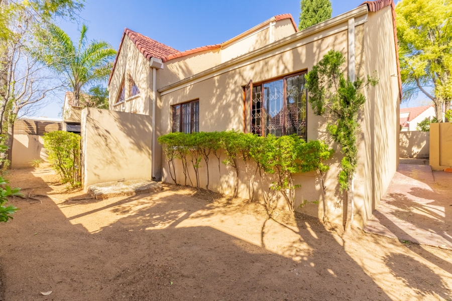 4 Bedroom Property for Sale in Barbeque Downs Gauteng