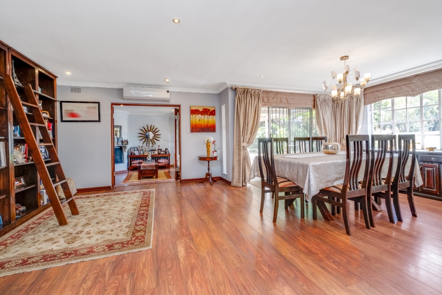 4 Bedroom Property for Sale in Lonehill Gauteng