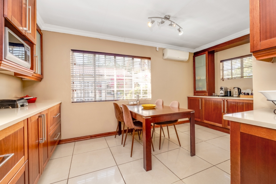 4 Bedroom Property for Sale in Lonehill Gauteng