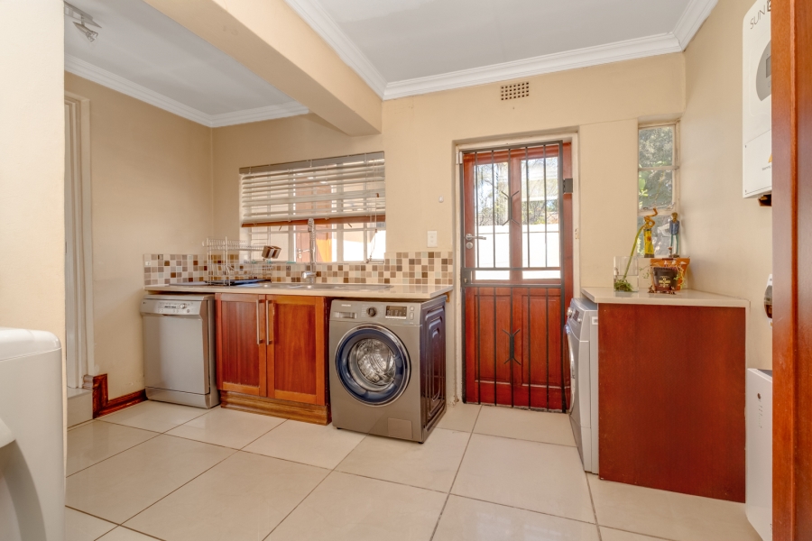 4 Bedroom Property for Sale in Lonehill Gauteng