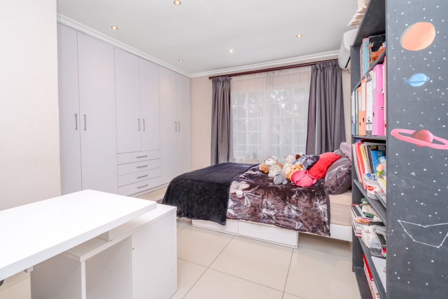 4 Bedroom Property for Sale in Lonehill Gauteng
