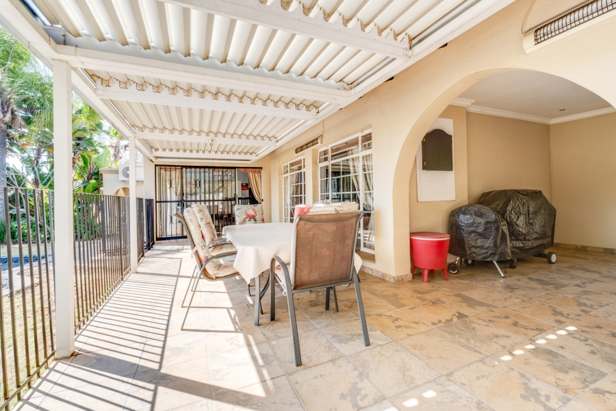 4 Bedroom Property for Sale in Lonehill Gauteng