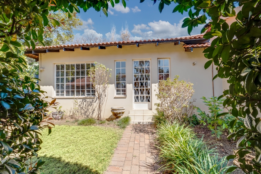 4 Bedroom Property for Sale in Lonehill Gauteng