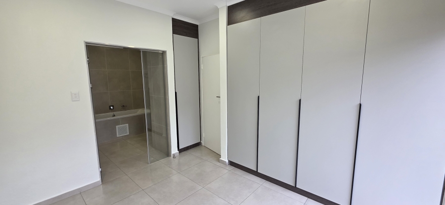 To Let 1 Bedroom Property for Rent in Greenstone Hill Gauteng