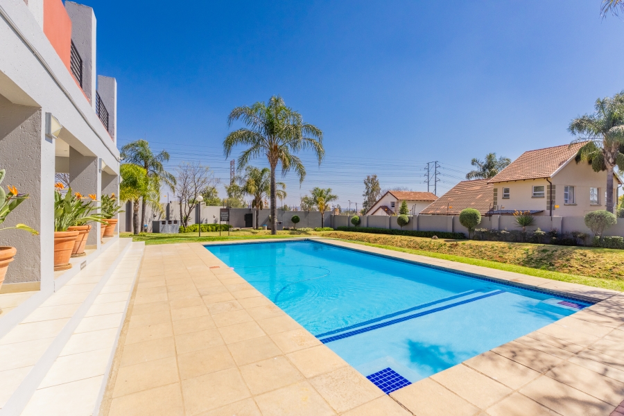 1 Bedroom Property for Sale in Barbeque Downs Gauteng