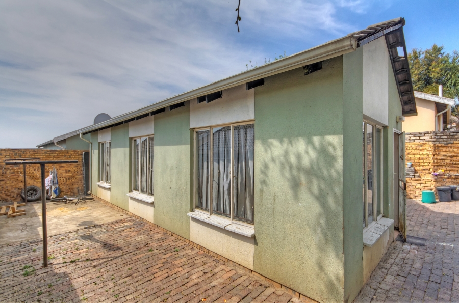 3 Bedroom Property for Sale in Cosmo City Gauteng