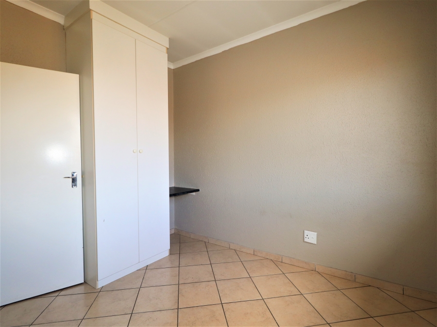 To Let 3 Bedroom Property for Rent in Terenure Gauteng