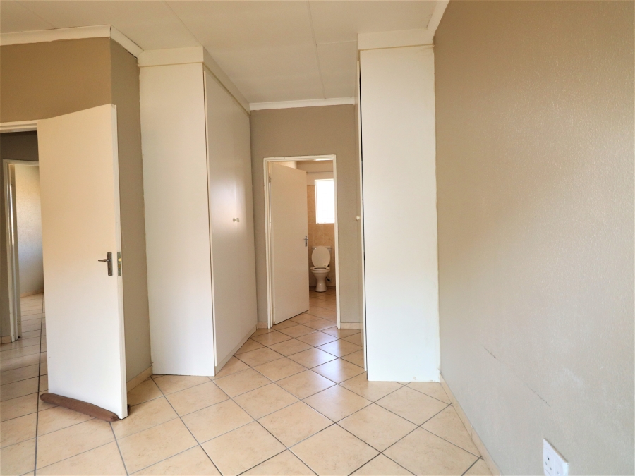 To Let 3 Bedroom Property for Rent in Terenure Gauteng