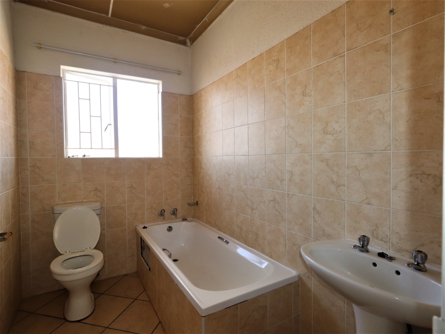 To Let 3 Bedroom Property for Rent in Terenure Gauteng