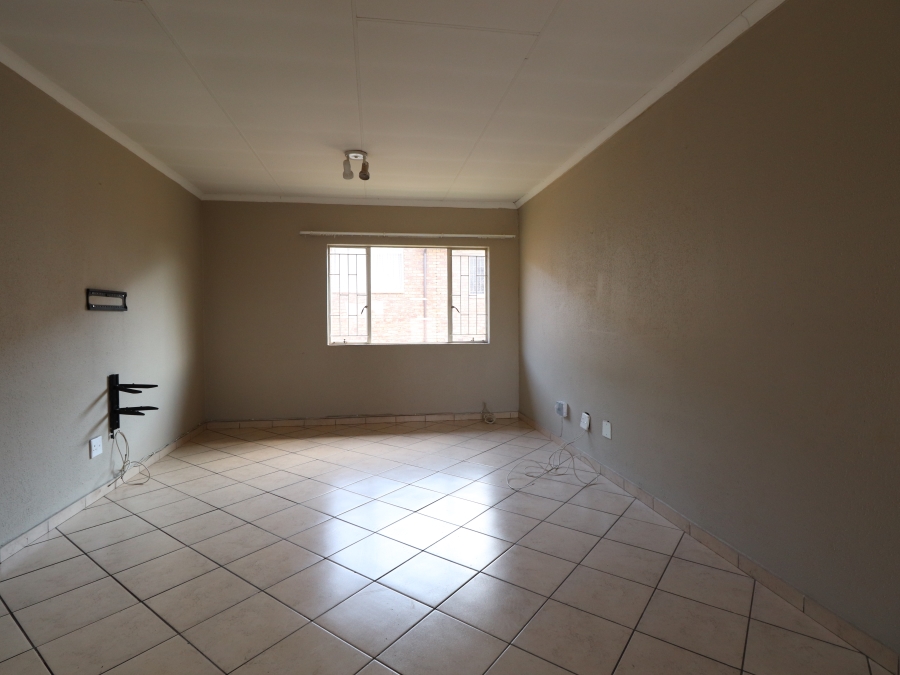 To Let 3 Bedroom Property for Rent in Terenure Gauteng