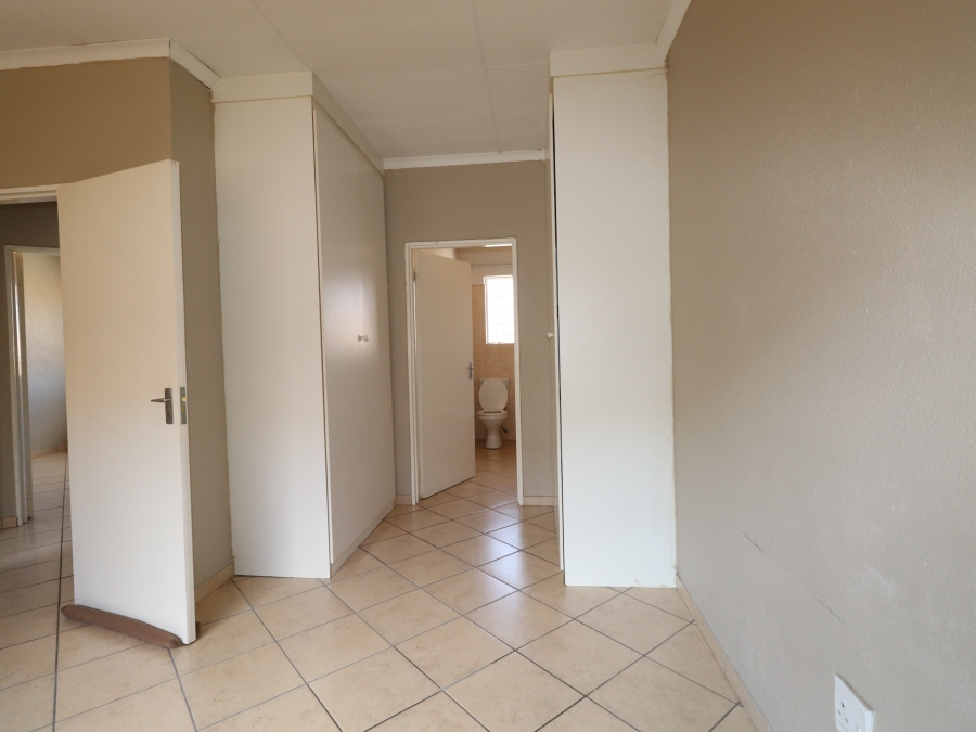 To Let 3 Bedroom Property for Rent in Terenure Gauteng