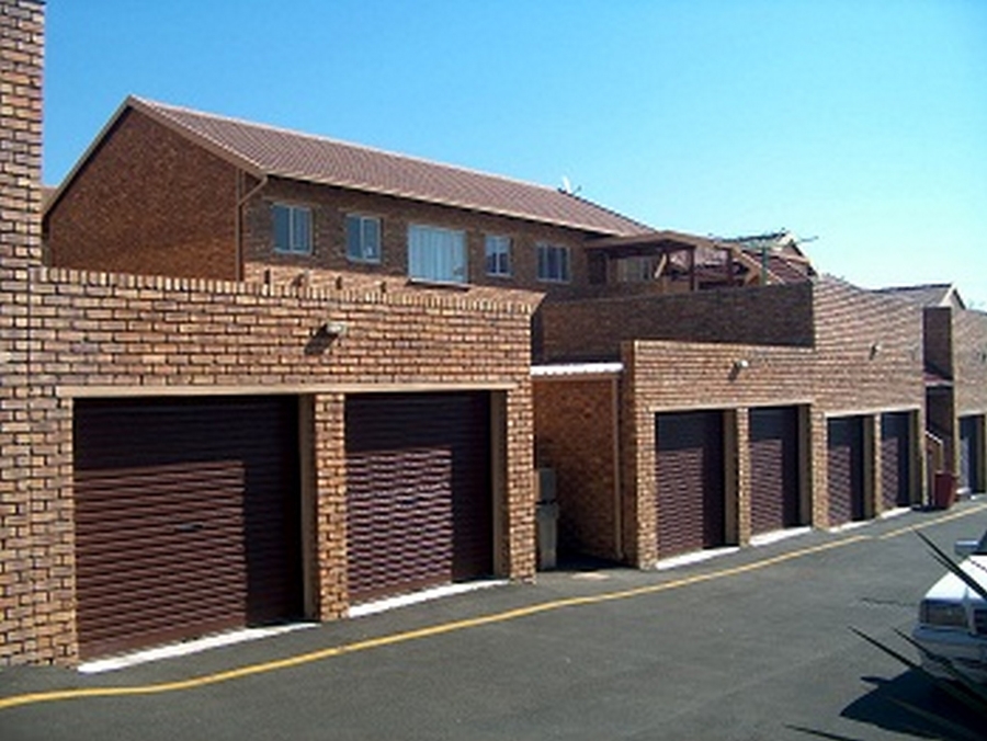 To Let 3 Bedroom Property for Rent in Terenure Gauteng