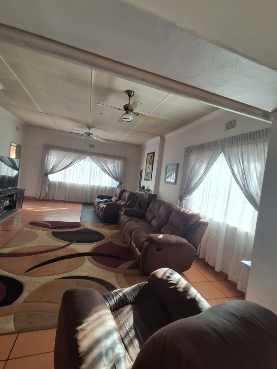 3 Bedroom Property for Sale in Three Rivers Gauteng