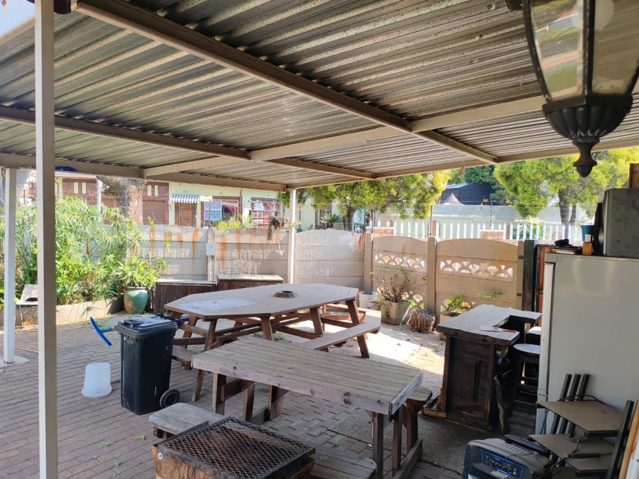 4 Bedroom Property for Sale in Brakpan Central Gauteng