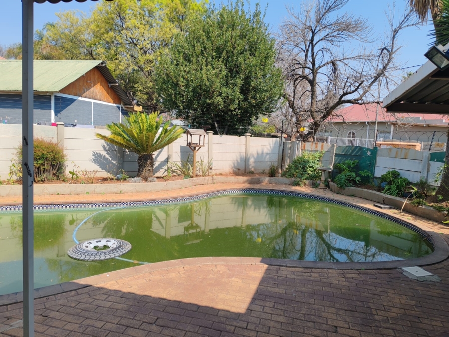 4 Bedroom Property for Sale in Brakpan Central Gauteng