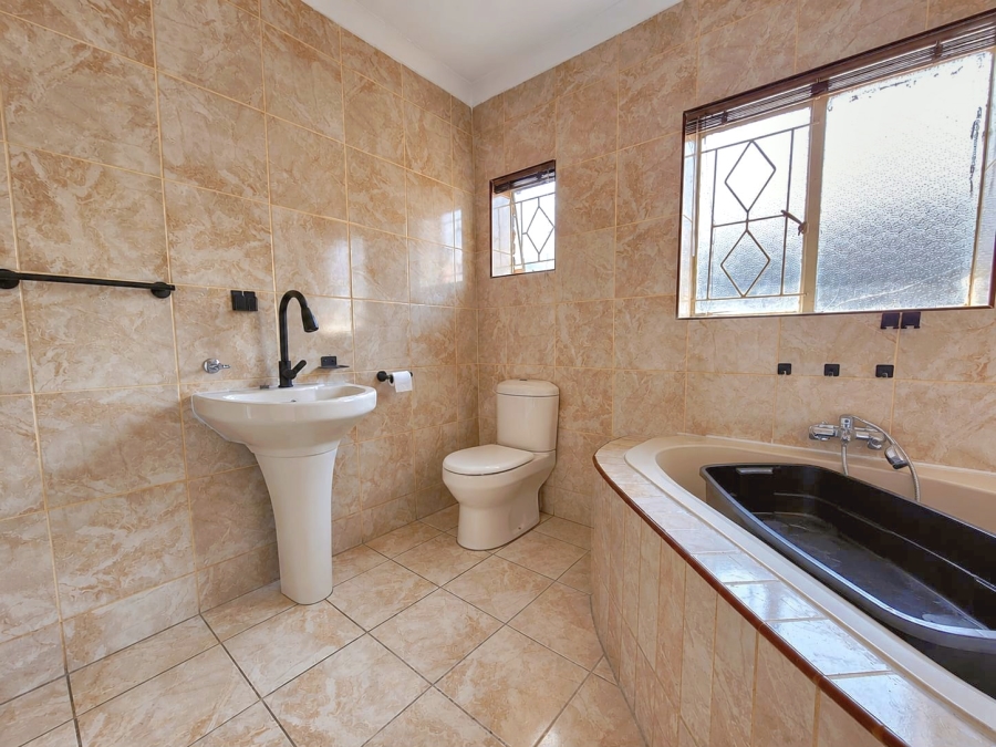 2 Bedroom Property for Sale in Dalview Gauteng