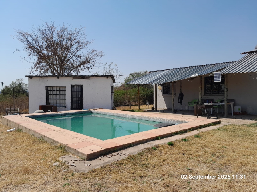 7 Bedroom Property for Sale in Pretoria North Gauteng