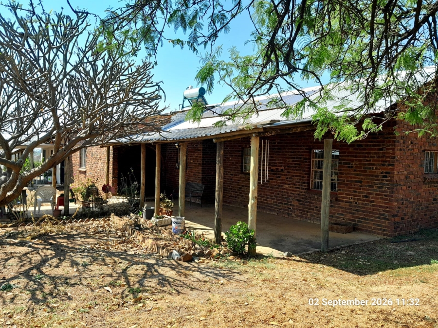 7 Bedroom Property for Sale in Pretoria North Gauteng