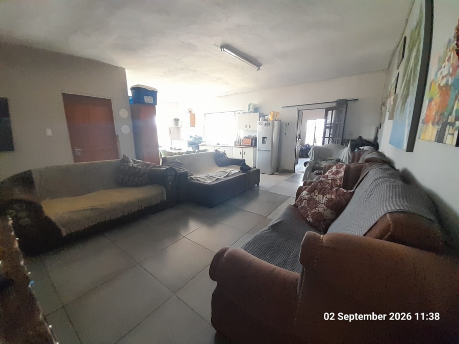 7 Bedroom Property for Sale in Pretoria North Gauteng