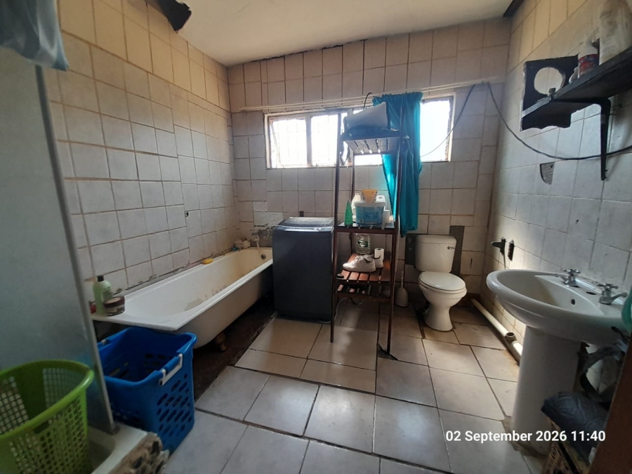 7 Bedroom Property for Sale in Pretoria North Gauteng