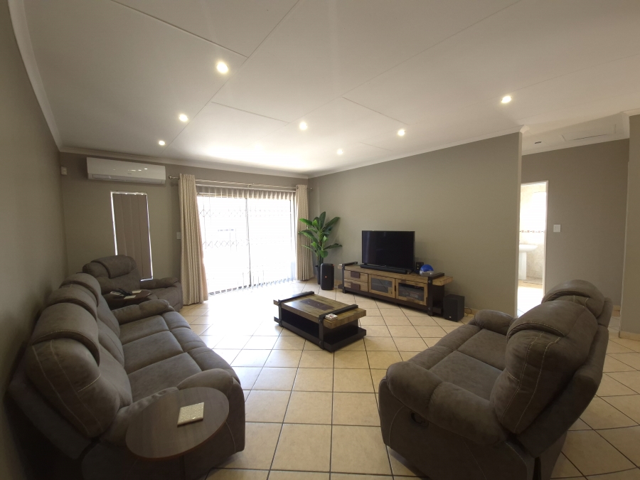 3 Bedroom Property for Sale in New State Areas Gauteng