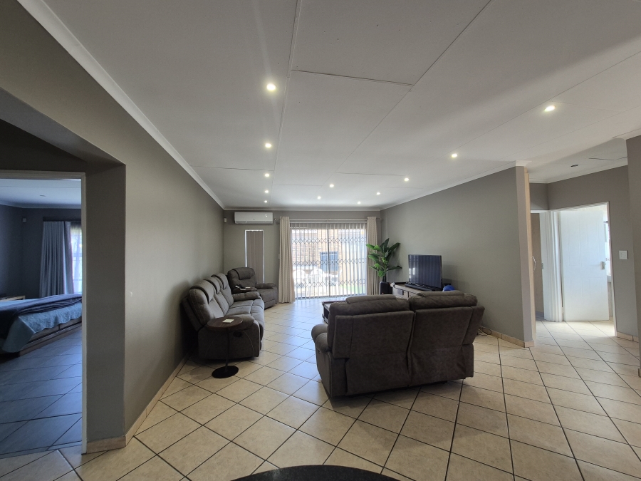 3 Bedroom Property for Sale in New State Areas Gauteng